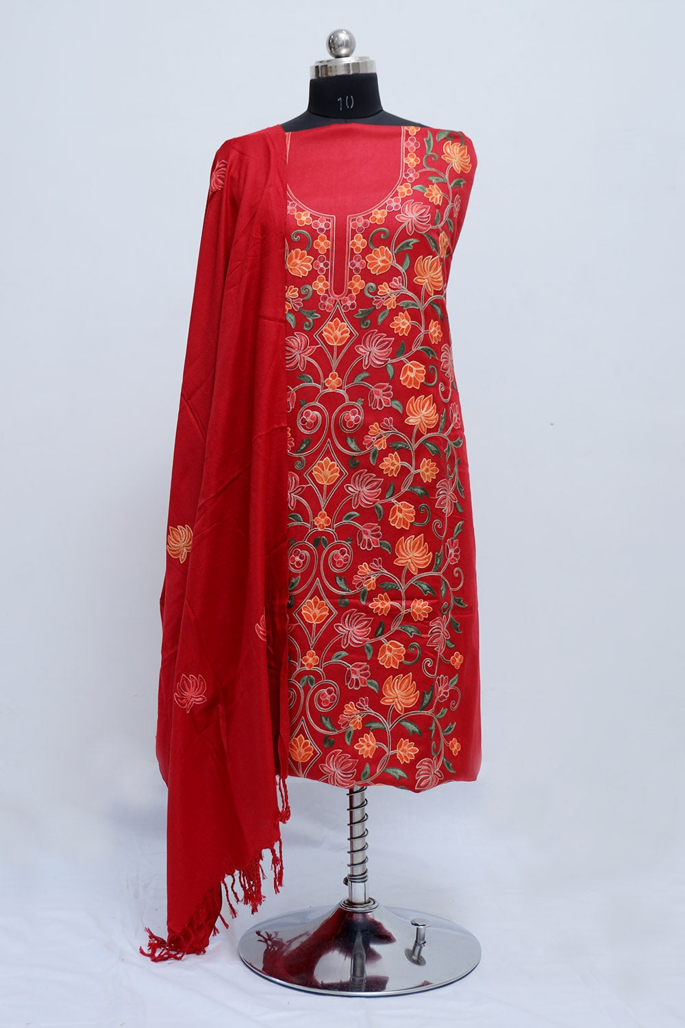 Craftsvilla on sale woollen kurtis