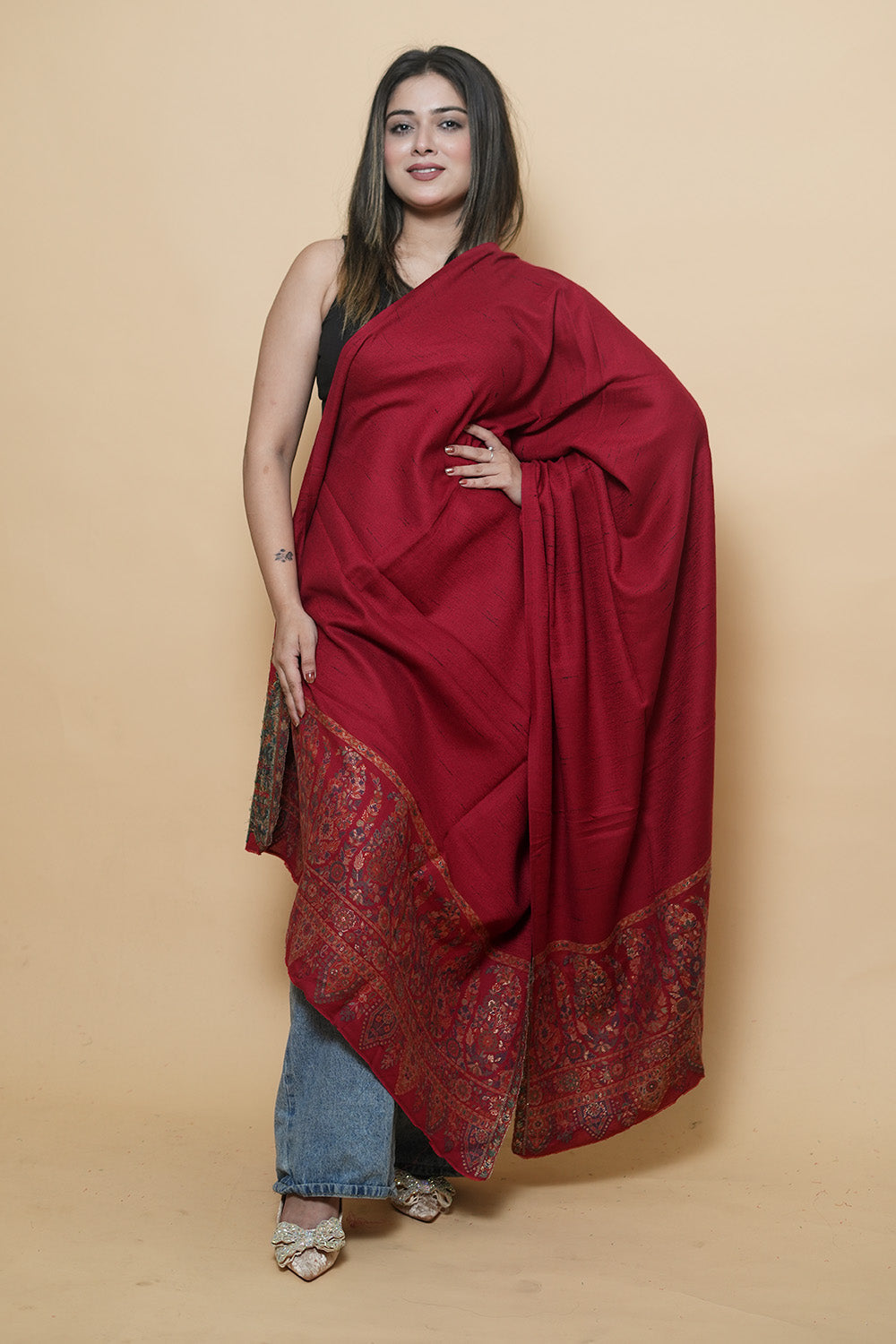 Maroon Colour Kani Shawl Along With Dense Border Gives Rich