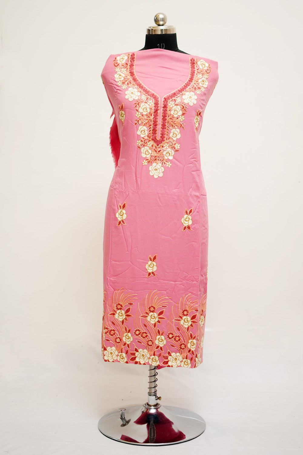 Pink Colour Aari Work Salwar Kameez With Neckline Pattern