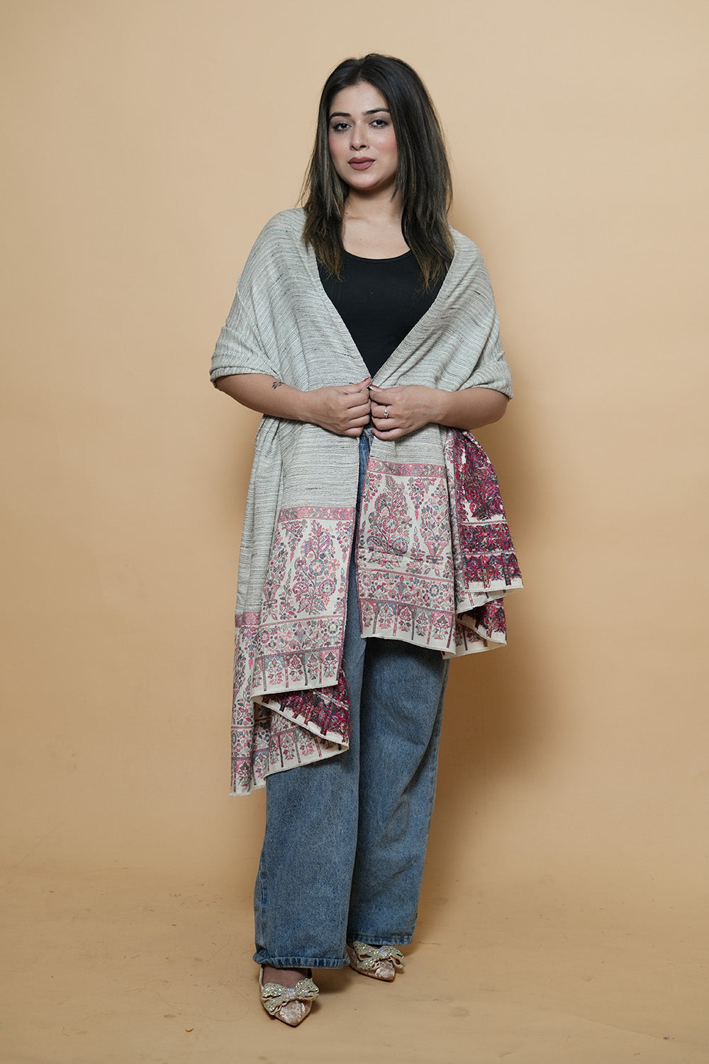 White Colour Kani Shawl With Style Bold And Dense Border