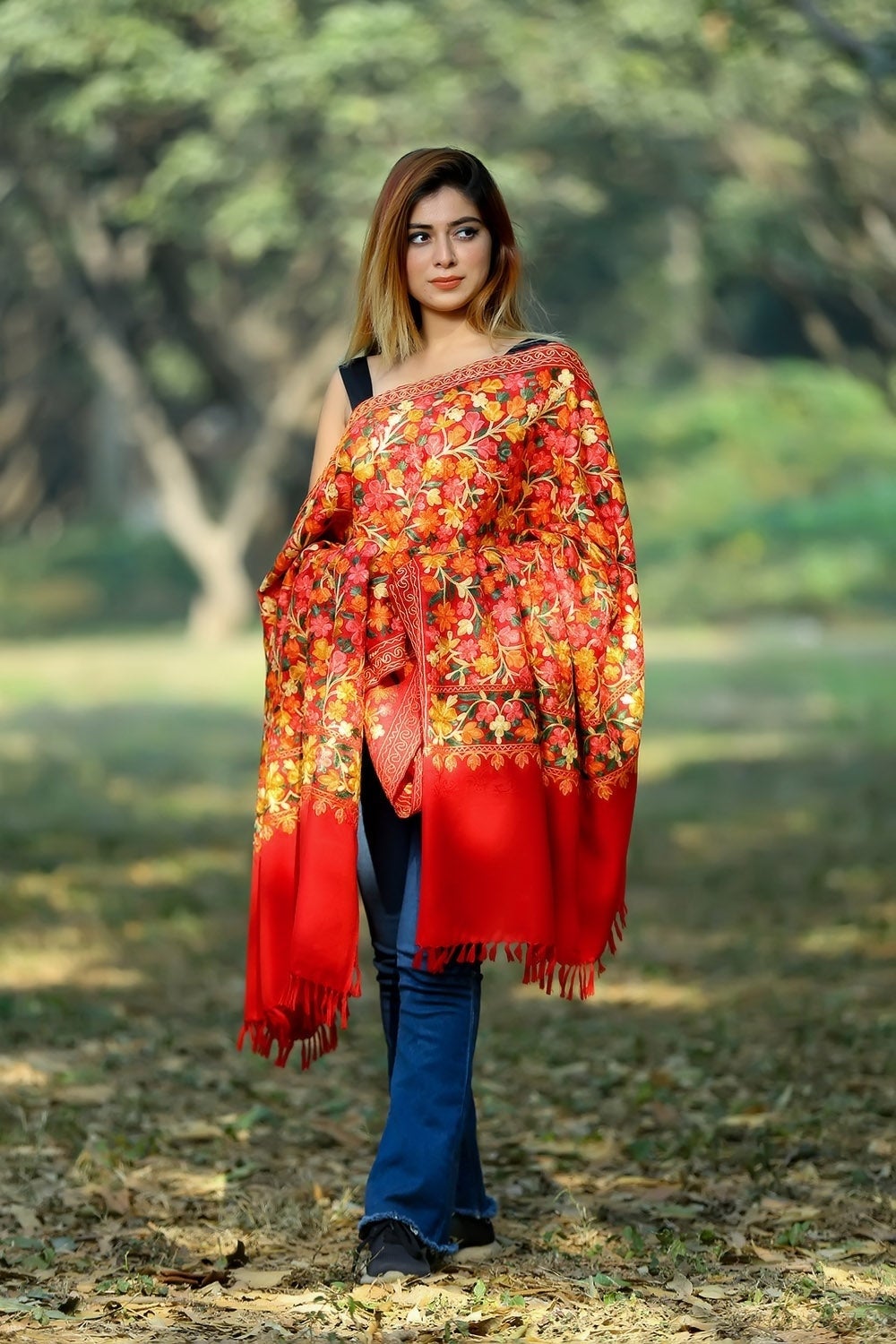 Kashmiri shawls on sale online shopping