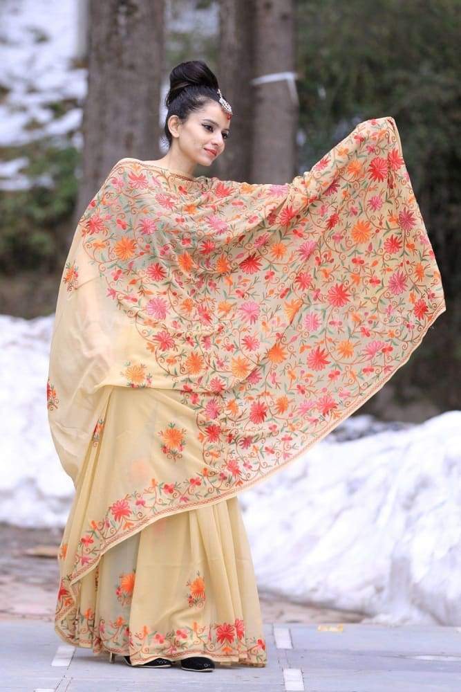 Pink Embroidered Kashmiri Aari Work Silk Floral Design Saree -  Luxurionworld – Luxurion World