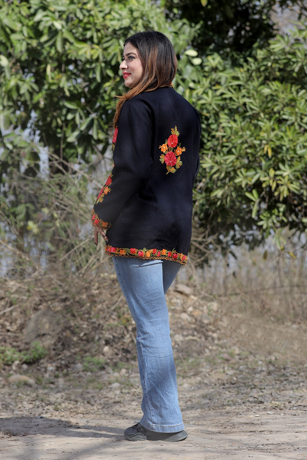 Buy Black Silk Embroidery Sozni Kashmiri Nehru Jacket For Men by Taroob  Online at Aza Fashions.