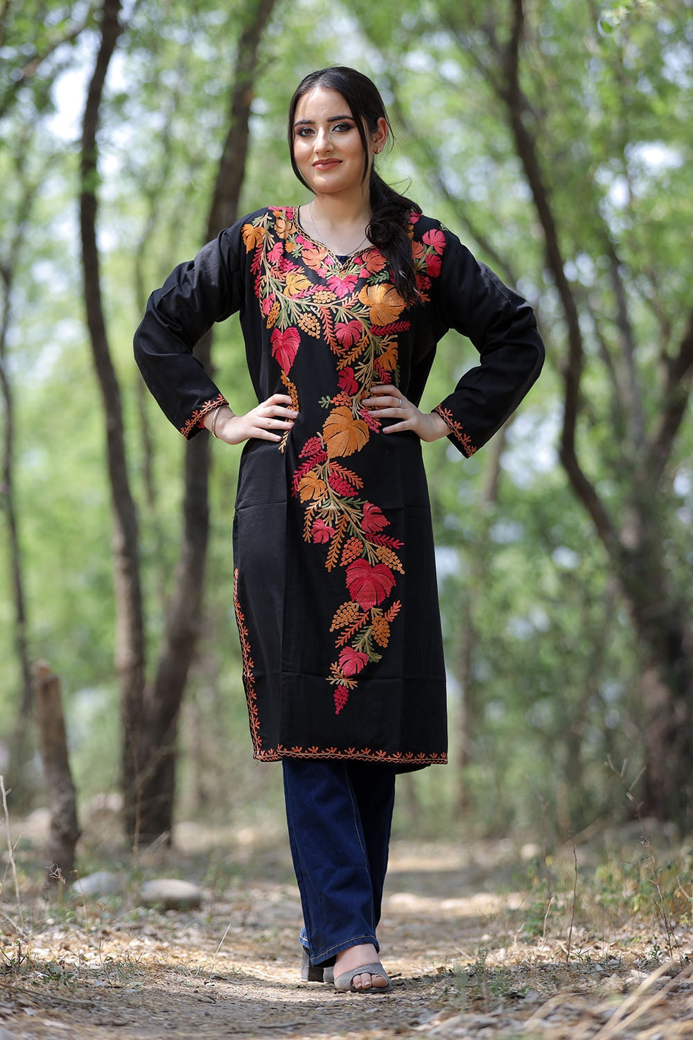 Kashmiri Kurta, Embroidery Top, Indian Kurta, Boho Tops for Women, Floral  Kurta, Western Shirt, Cotton Embroidery, Traditional Shirt, Ethnic -   Denmark