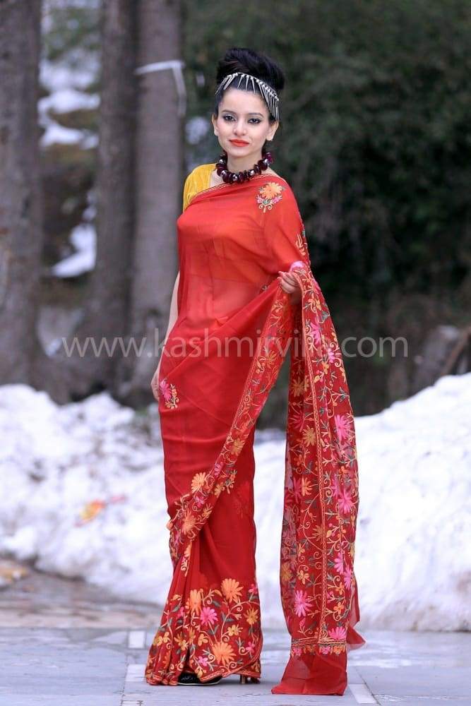 Stylish maroon Cotton saree with gold Zari embroidery – Sujatra